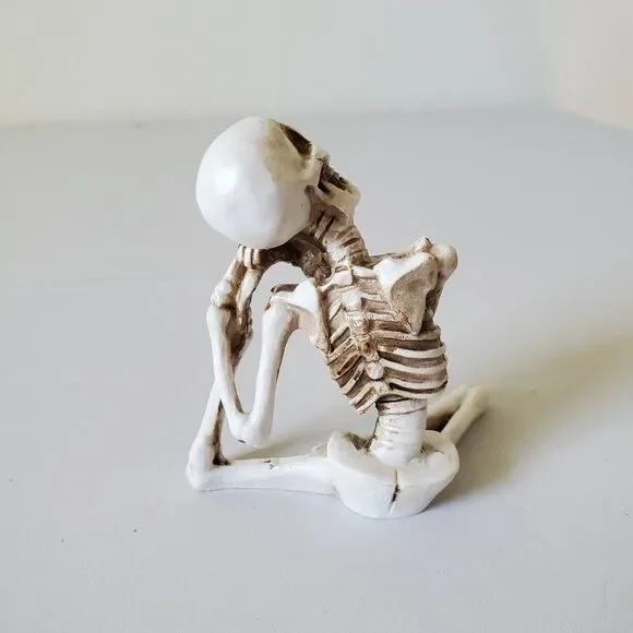 Halloween Yoga Skeleton Figurines Decorations Zen Poses Resin Set of 4 New - Picture 3 of 16